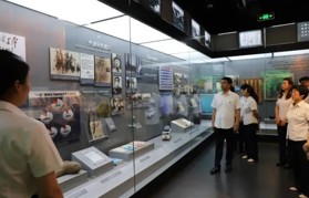 【廉政教育】传承红色基因 建设勤廉医院——大庆市第三医院组织党员干部参观大庆油田历史陈列馆