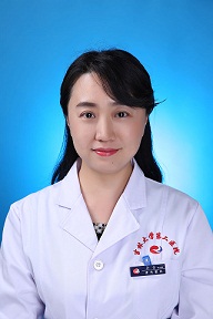 李佳.jpg