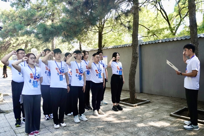 2023.7.25医学生誓言宣誓.jpg