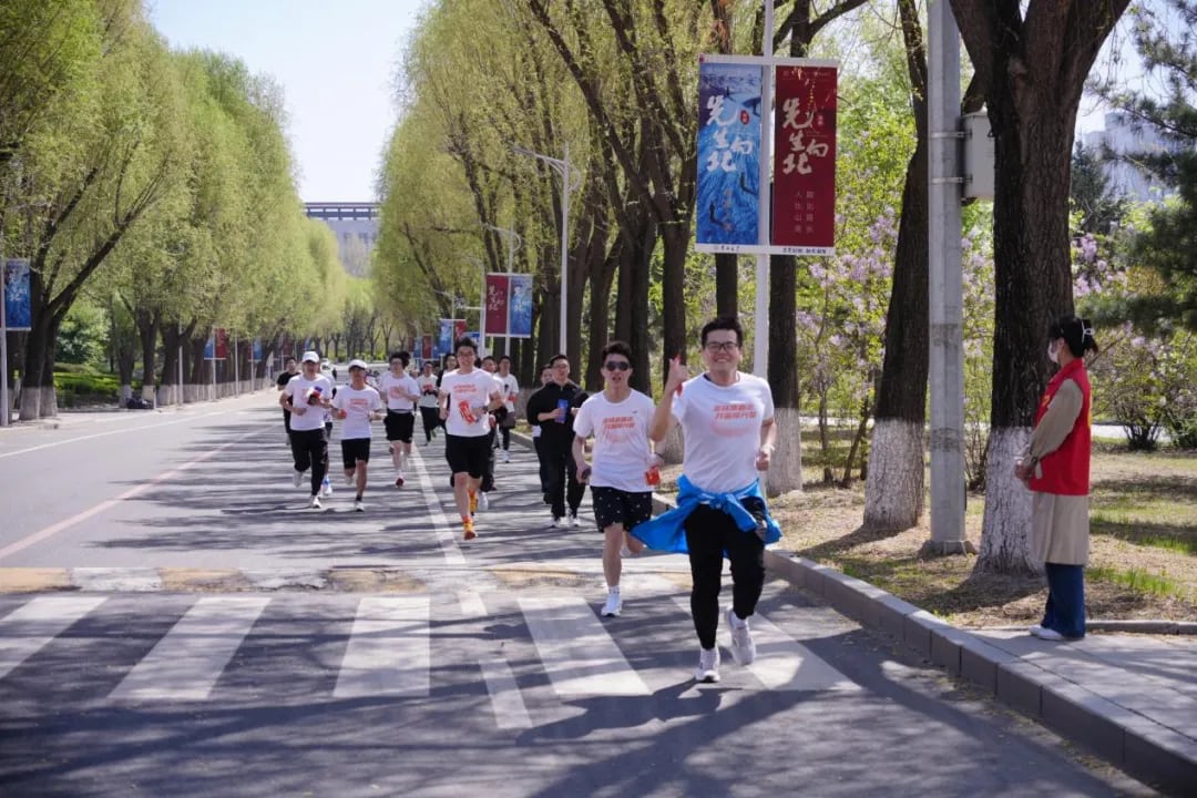图片 2.jpg