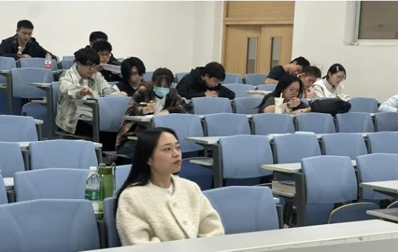 屏幕截图 2024-08-08 141341.png