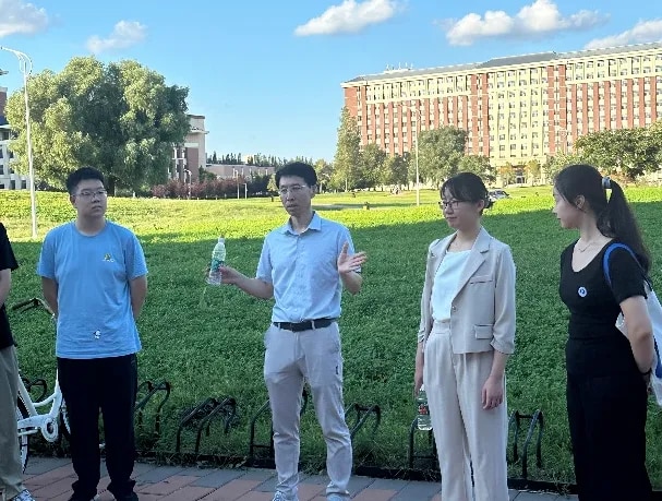 图片 2.jpg