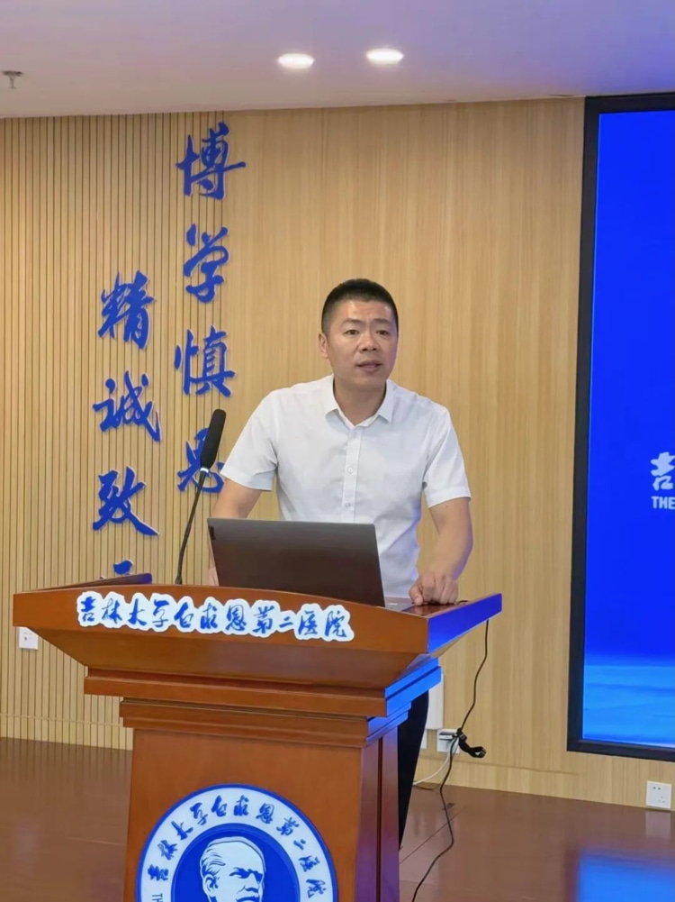 图片 9.jpg 图片 9.jpg