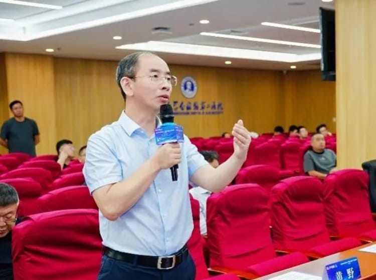 图片 12.jpg 图片 12.jpg