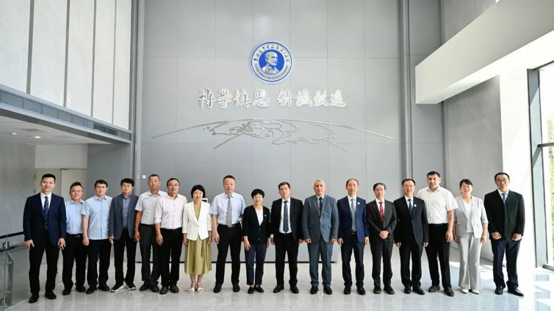 图片 12.jpg 图片 12.jpg