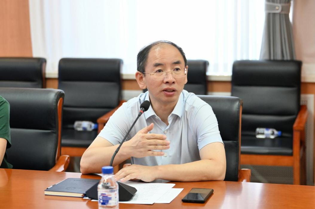 图片 1.jpg 图片 1.jpg