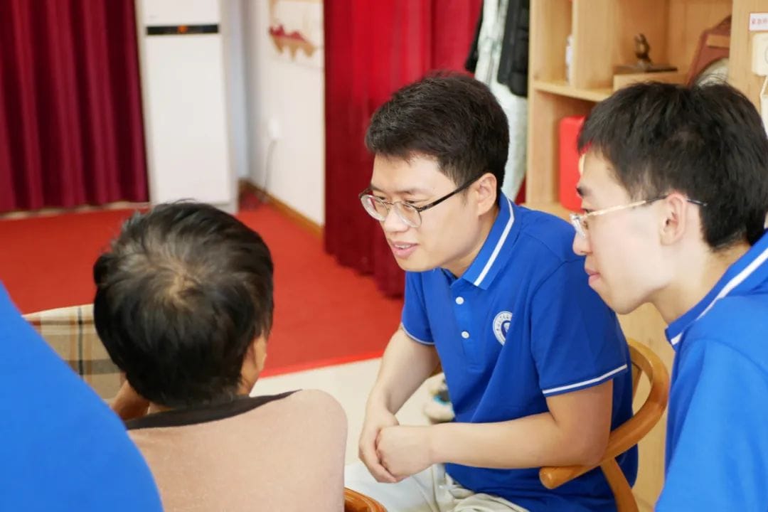 图片 2.jpg 图片 2.jpg