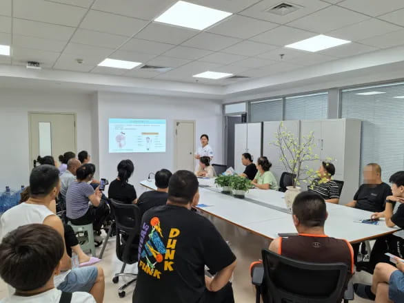 图片 1.jpg 图片 1.jpg