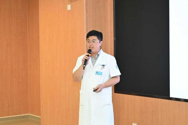 图片 19.jpg 图片 19.jpg