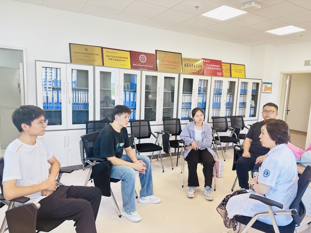 图片 12.jpg 图片 12.jpg