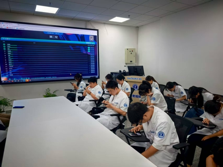 图片 3.jpg 图片 3.jpg