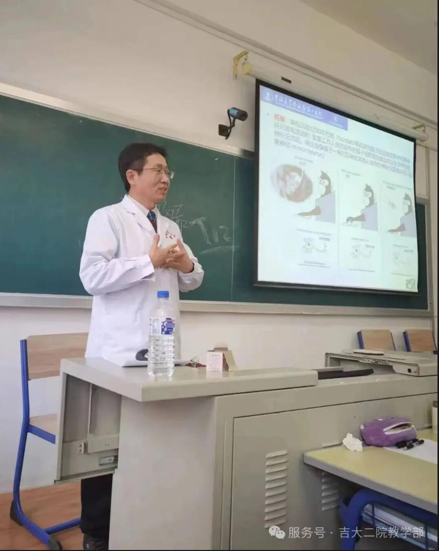 图片35.jpg 图片35.jpg