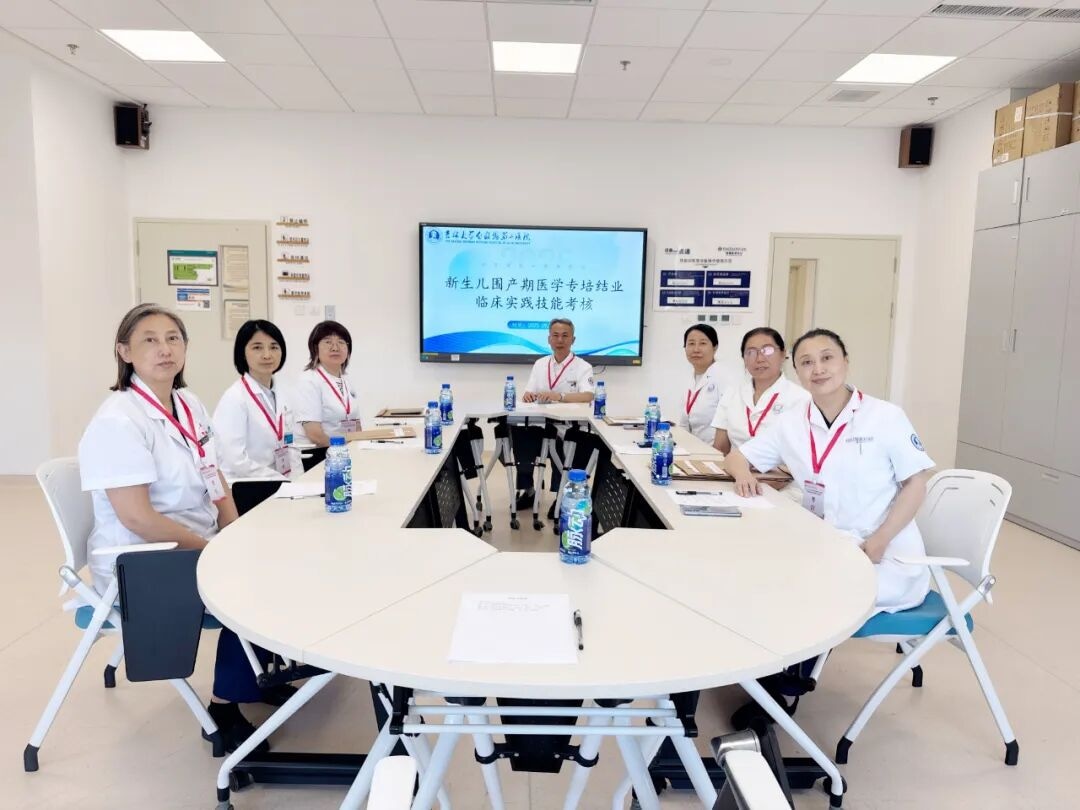 图片 1.jpg 图片 1.jpg