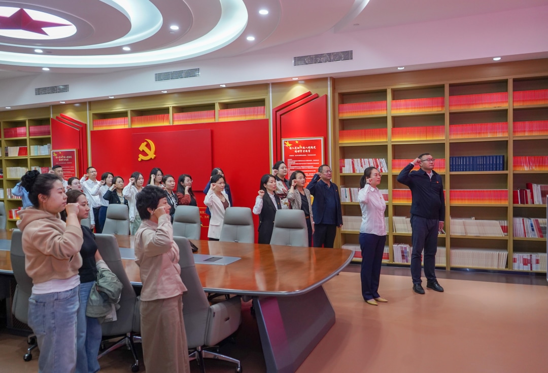 图片 4.jpg 图片 4.jpg