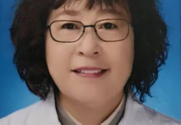 李美华
