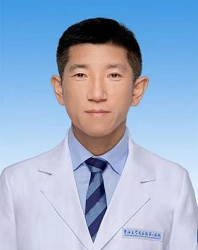 李正伟
