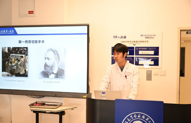 https://mmbiz.qpic.cn/sz_mmbiz_png/yiccWPHrK9F1ibcuv3RG9049iaNcwVORozRzzDCVJs9cfryKRLey4eu3OicXT2FpFeHKZRp10K04hzAMe0Z2z9gkCQ/640?wx_fmt=png&from=appmsg