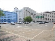 我院停车场一角