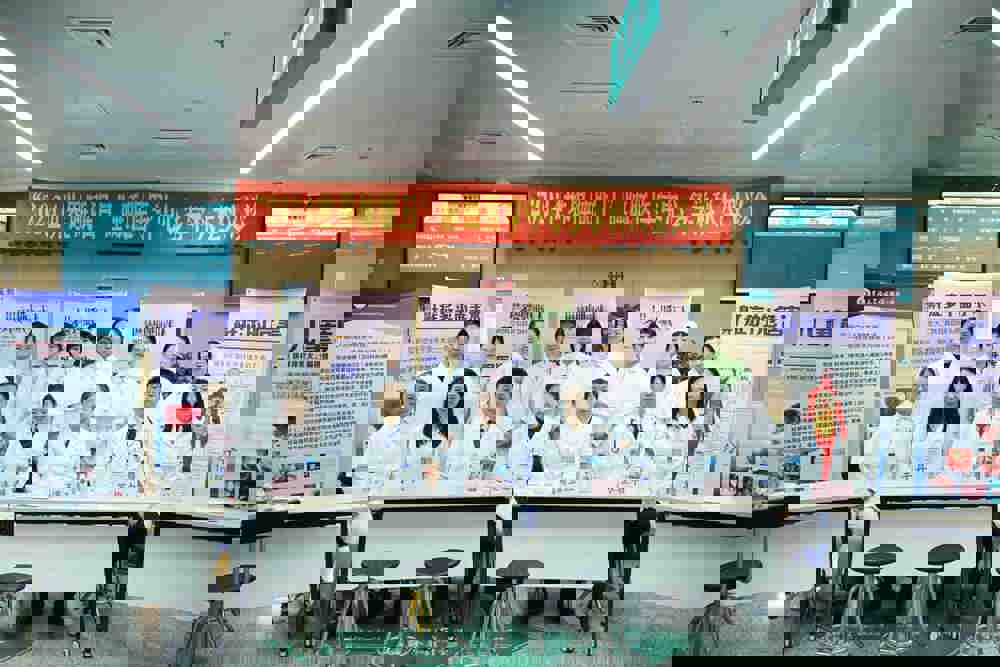 世界睡眠日义诊-合影