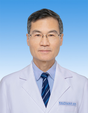 闫伟
